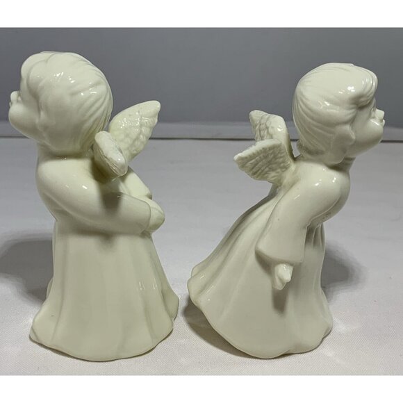 Vintage Kissing Angel Figurines Set Of 2 Porcelain Detailed Wings Graceful 4" - Picture 3 of 9